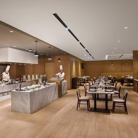 Отель Fairfield By Marriott Xi'An North Station Экстерьер фото