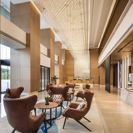 Отель Fairfield By Marriott Xi'An North Station Экстерьер фото
